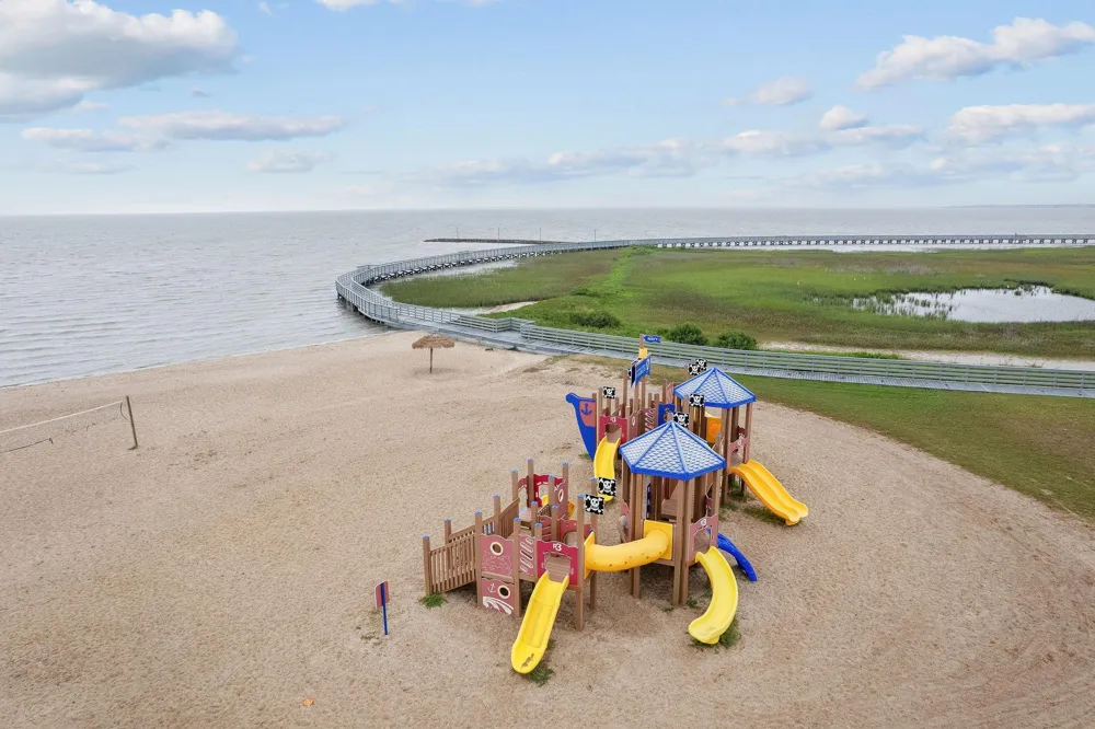 8 Las Brisas Place Port Lavaca, TX 77979
