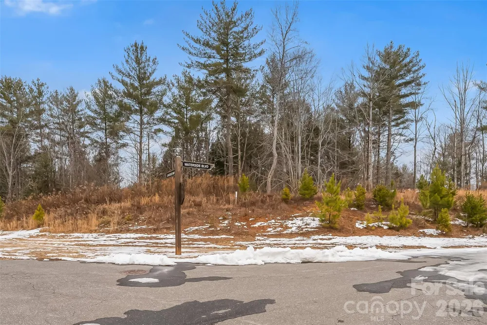 1144 Lakeside Way NW Valdese, NC 28690