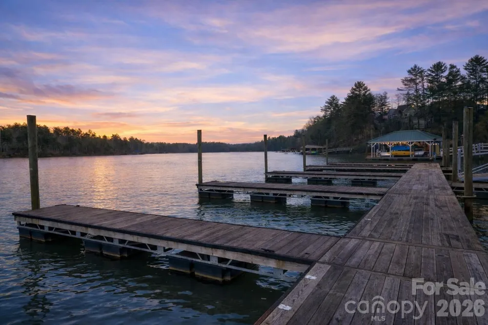 1144 Lakeside Way NW Valdese, NC 28690