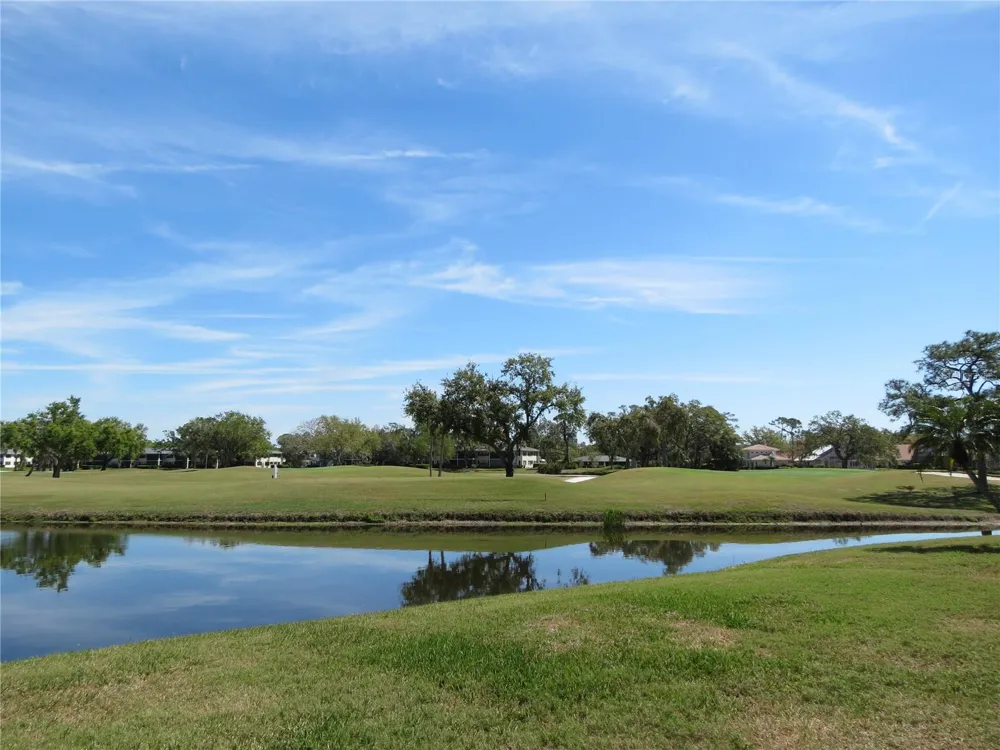 7193 W COUNTRY CLUB DRIVE #138 Sarasota, FL 34243