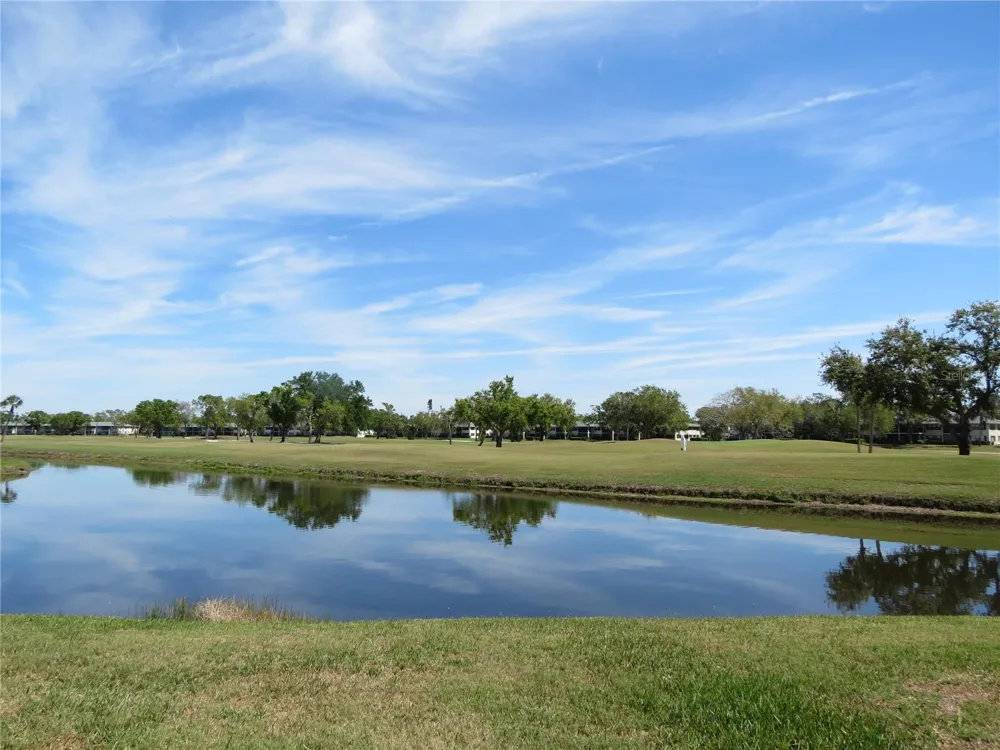 7193 W COUNTRY CLUB DRIVE #138 Sarasota, FL 34243