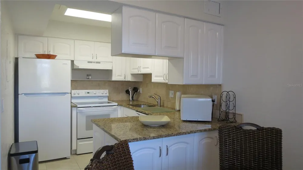7193 W COUNTRY CLUB DRIVE #138 Sarasota, FL 34243