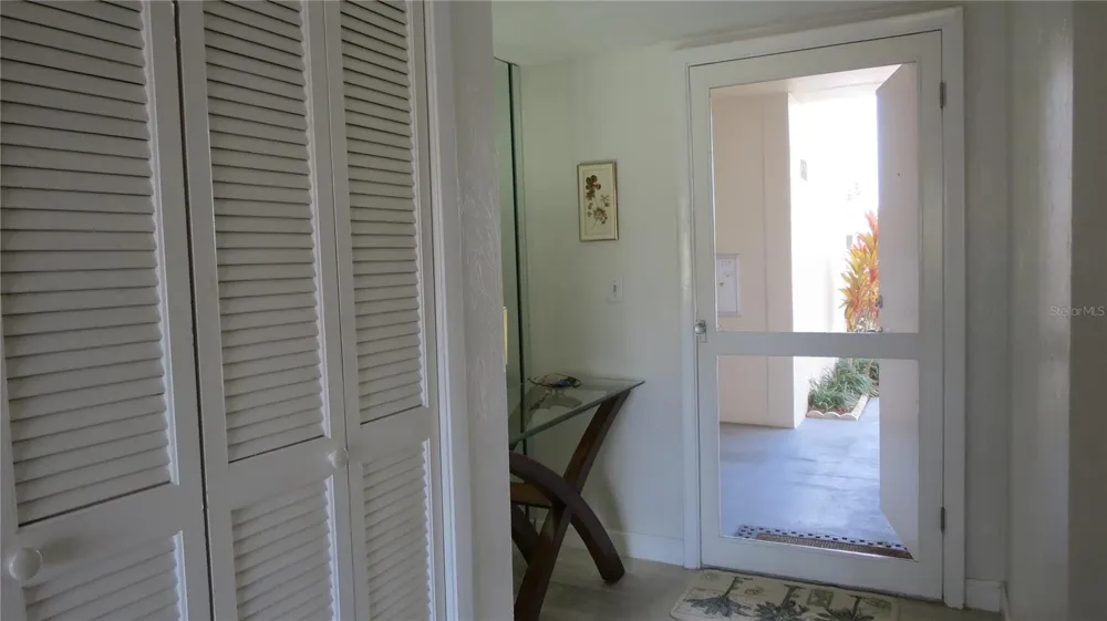 7193 W COUNTRY CLUB DRIVE #138 Sarasota, FL 34243