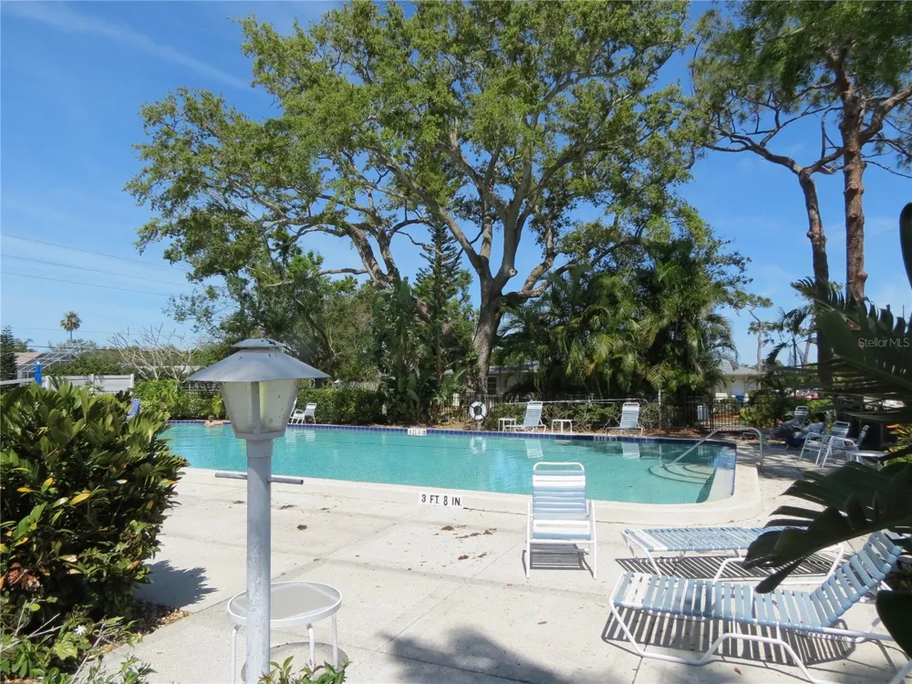 7193 W COUNTRY CLUB DRIVE #138 Sarasota, FL 34243