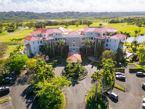 PH 404 PLANTATION VILLAGE II #404