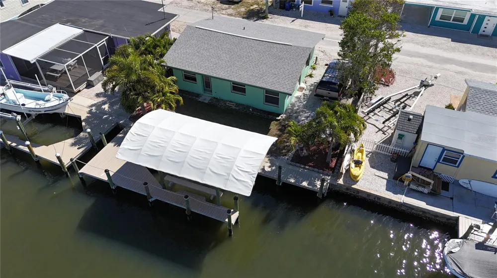 2650 COCO PLUM DRIVE Matlacha, FL 33993