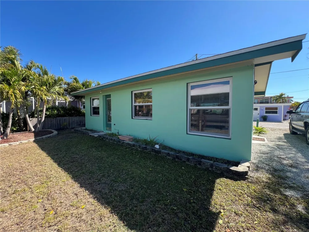 2650 COCO PLUM DRIVE Matlacha, FL 33993