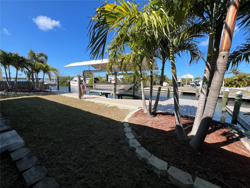 2650 COCO PLUM DRIVE Matlacha, FL 33993