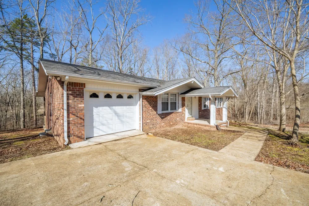 705 HURRICANE HILL DR Waynesboro, TN 38485