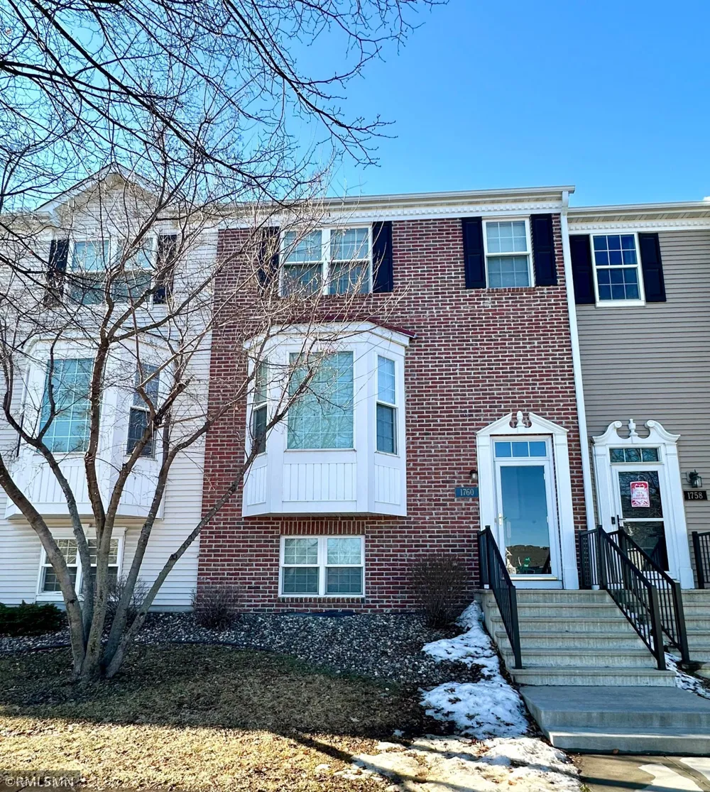 1760 Riverside Drive