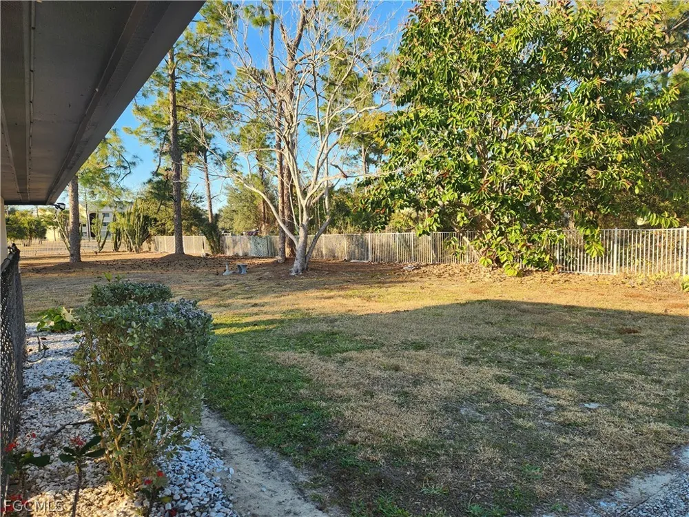 Putnam Court Lehigh Acres, FL 33936
