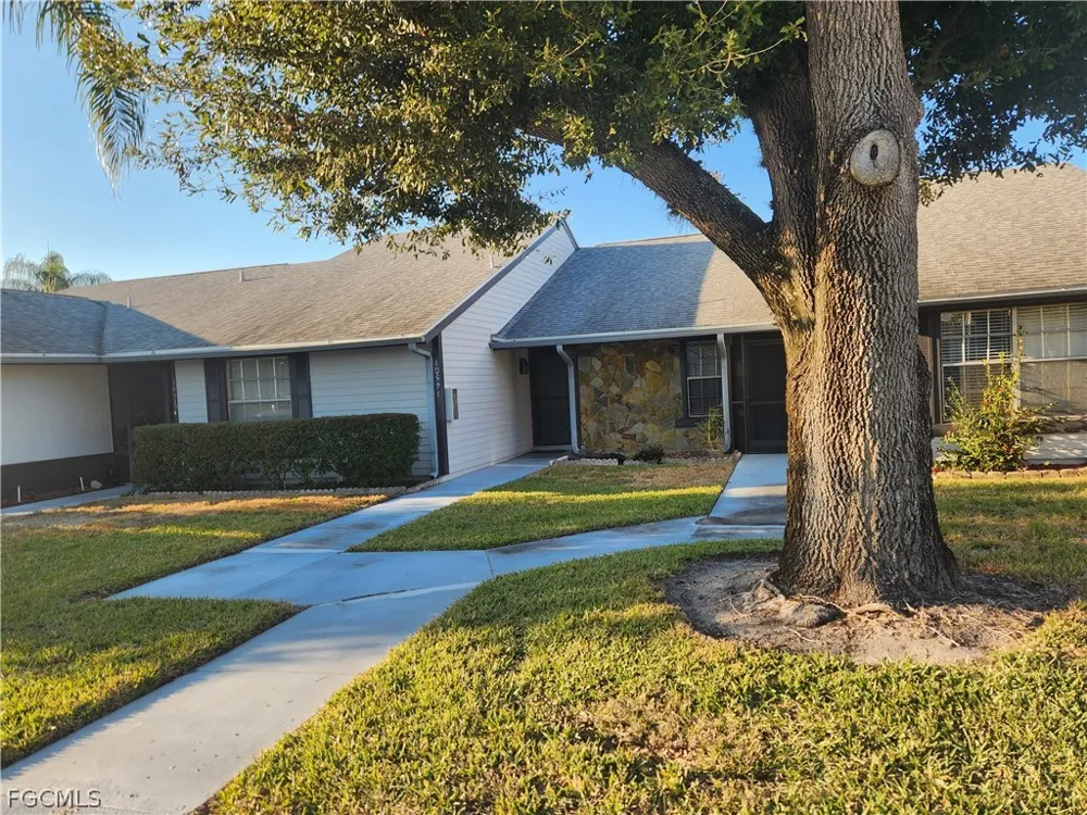 Putnam Court Lehigh Acres, FL 33936