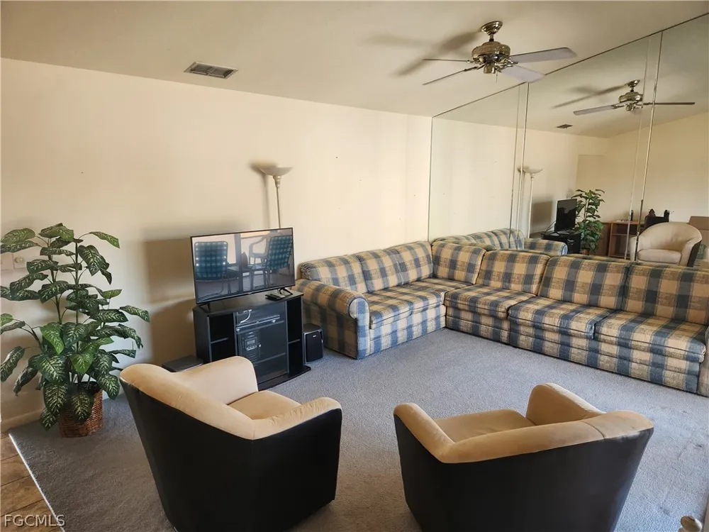 Putnam Court Lehigh Acres, FL 33936