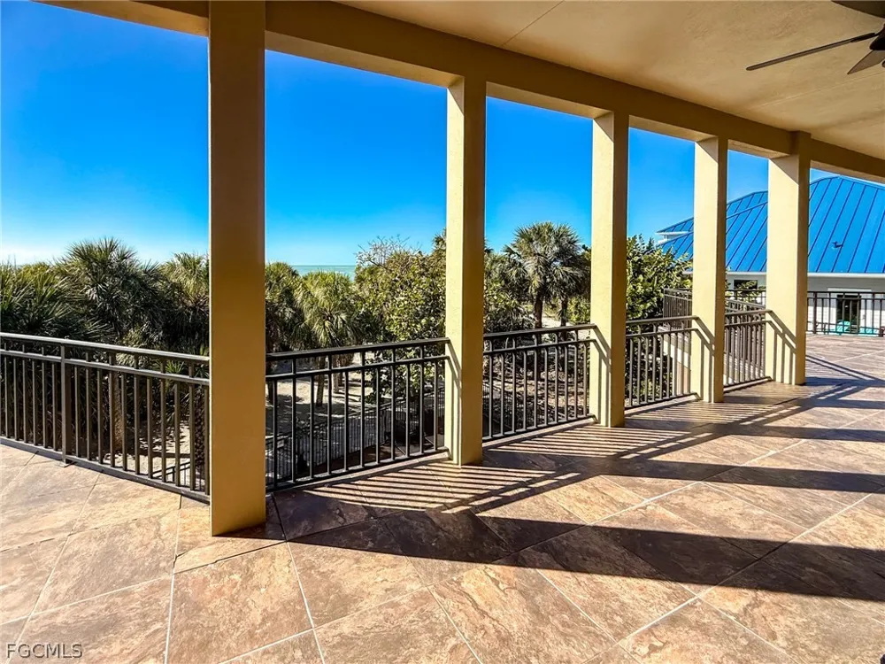 Gulf Lane Upper Captiva, FL 33924