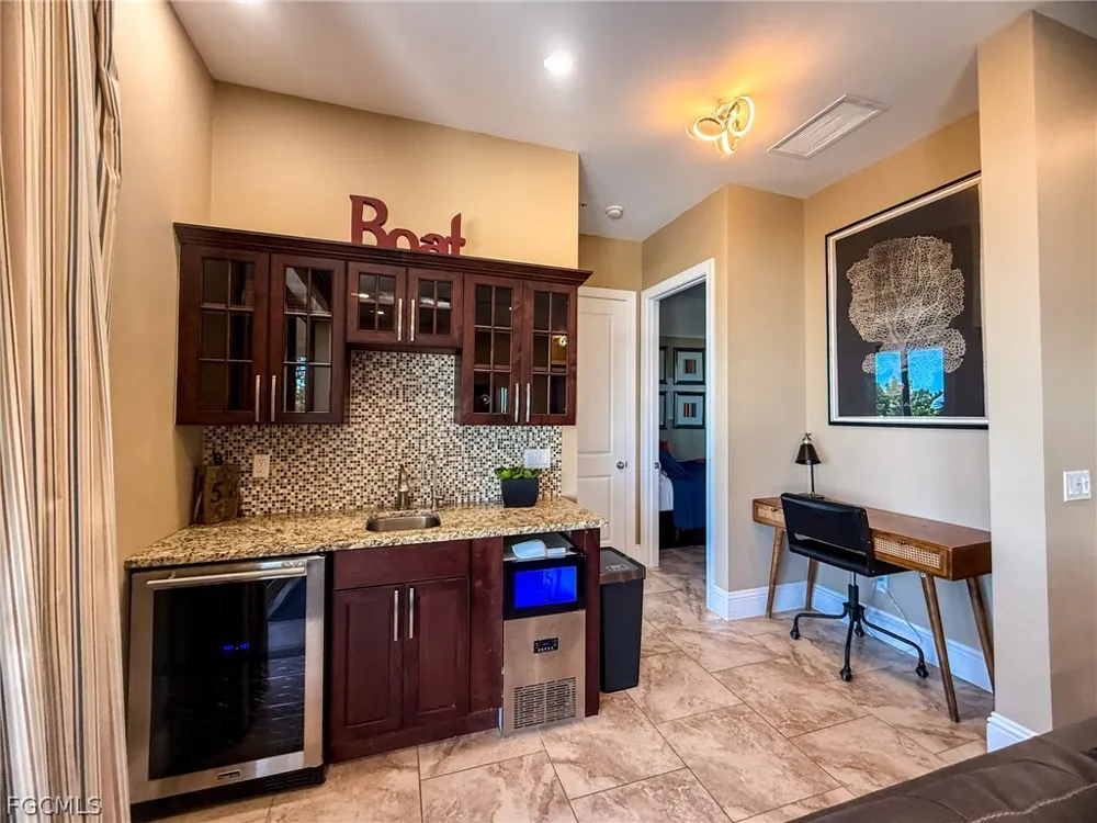 Gulf Lane Upper Captiva, FL 33924