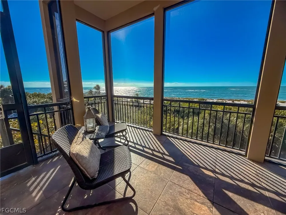 Gulf Lane Upper Captiva, FL 33924