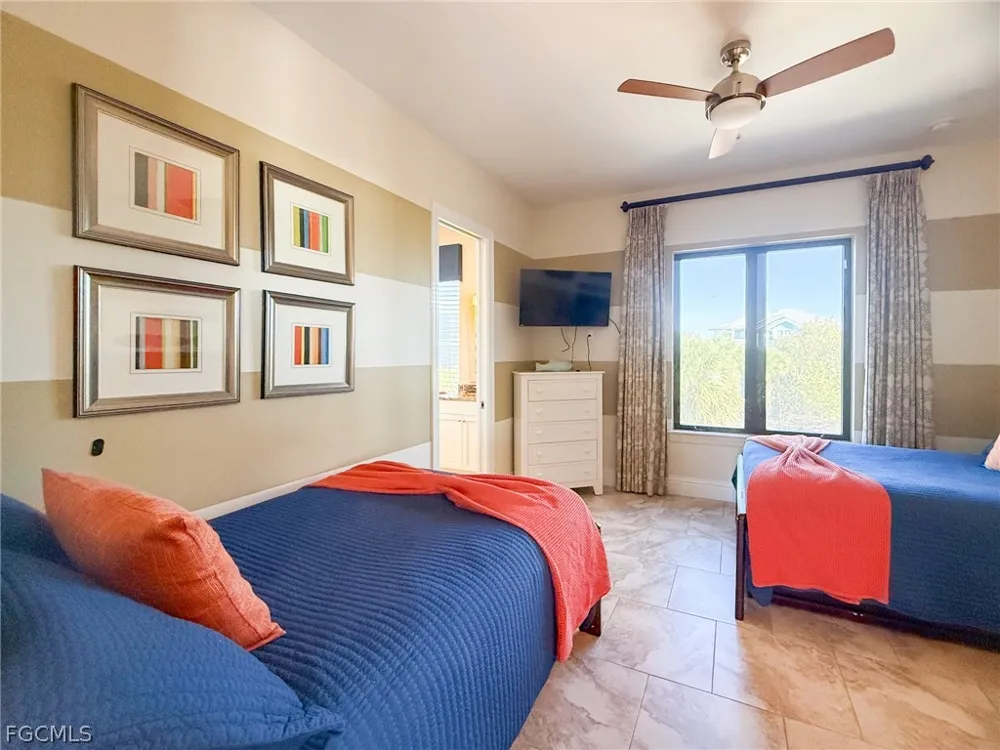 Gulf Lane Upper Captiva, FL 33924