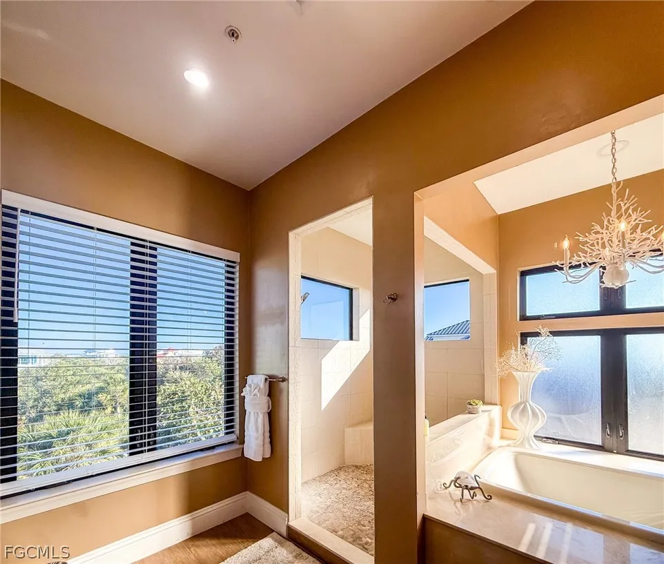 Gulf Lane Upper Captiva, FL 33924