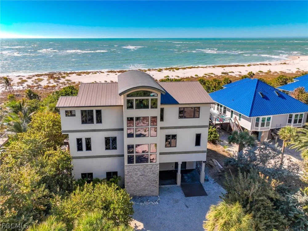 Gulf Lane Upper Captiva, FL 33924