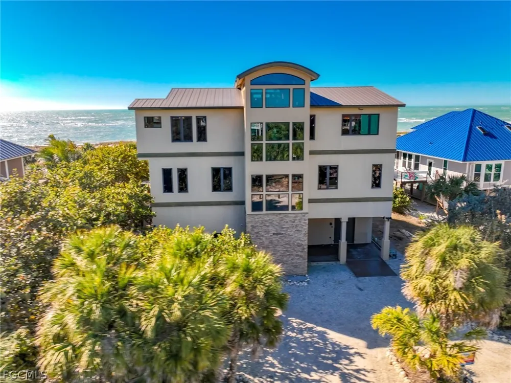 Gulf Lane Upper Captiva, FL 33924