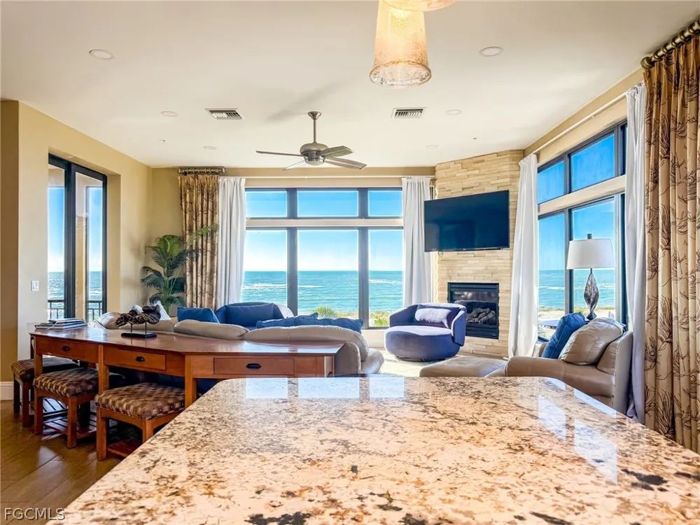 Gulf Lane Upper Captiva, FL 33924