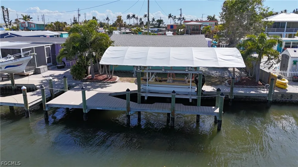 Coco Plum Drive Matlacha, FL 33993
