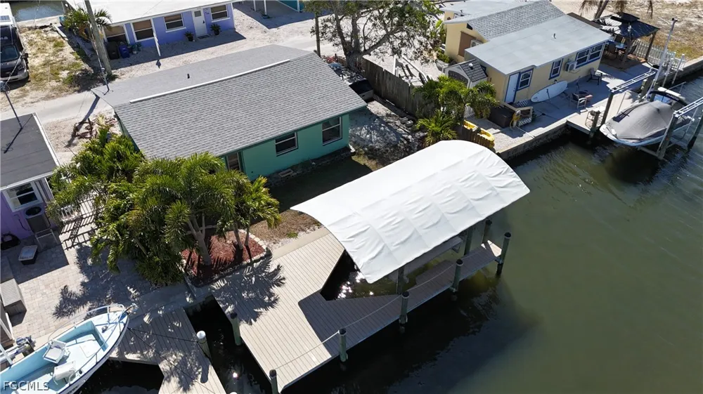 Coco Plum Drive Matlacha, FL 33993