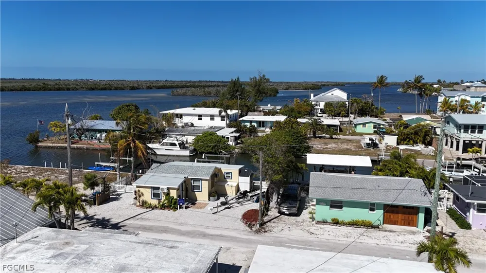 Coco Plum Drive Matlacha, FL 33993