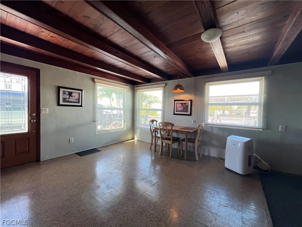 Coco Plum Drive Matlacha, FL 33993