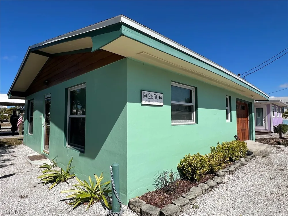 Coco Plum Drive Matlacha, FL 33993