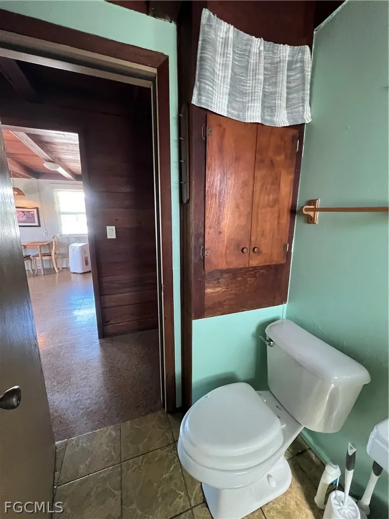 Coco Plum Drive Matlacha, FL 33993