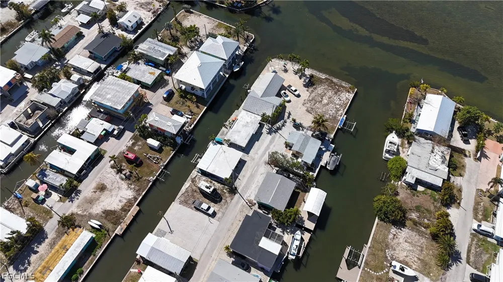 Coco Plum Drive Matlacha, FL 33993