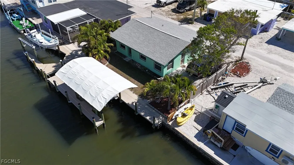 Coco Plum Drive Matlacha, FL 33993