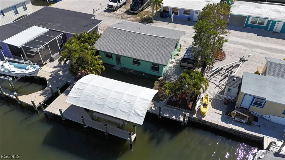 Coco Plum Drive Matlacha, FL 33993