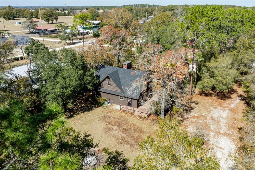 40043 W 8TH AVENUE Umatilla, FL 32784