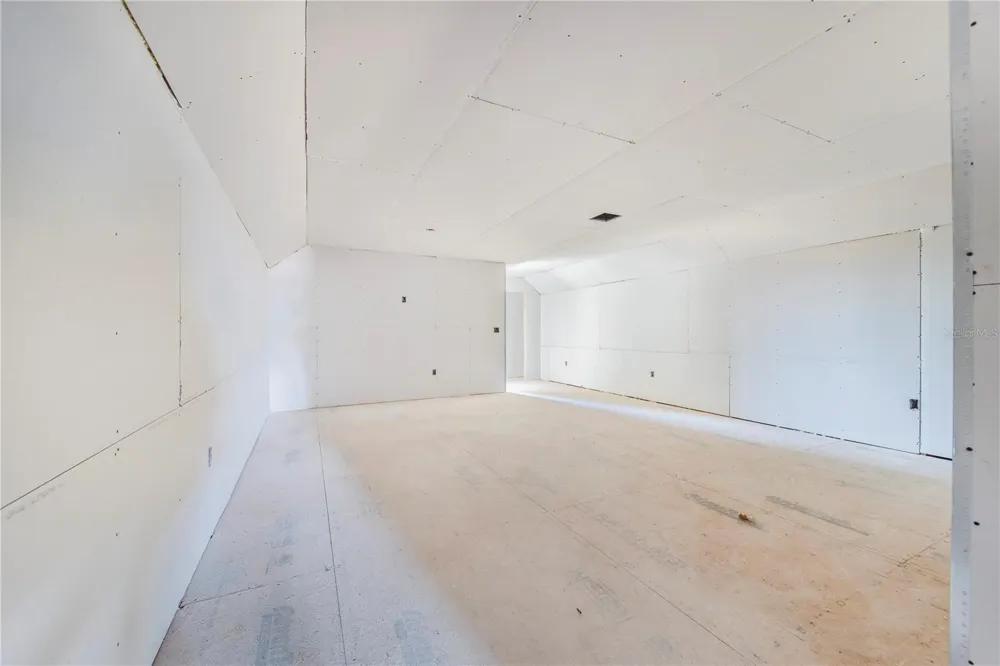 1109 MINUTE MANN ROAD Frostproof, FL 33843