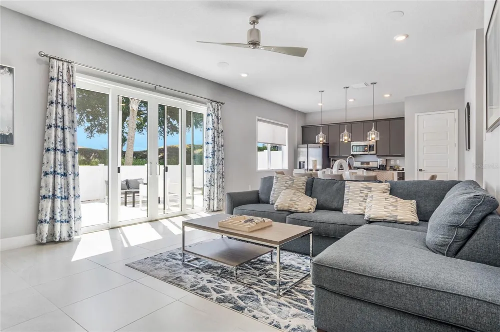 7770 SANDY RIDGE DRIVE #110 Reunion, FL 34747