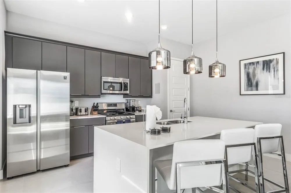 7770 SANDY RIDGE DRIVE #110 Reunion, FL 34747