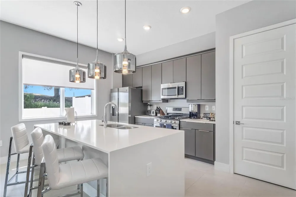 7770 SANDY RIDGE DRIVE #110 Reunion, FL 34747