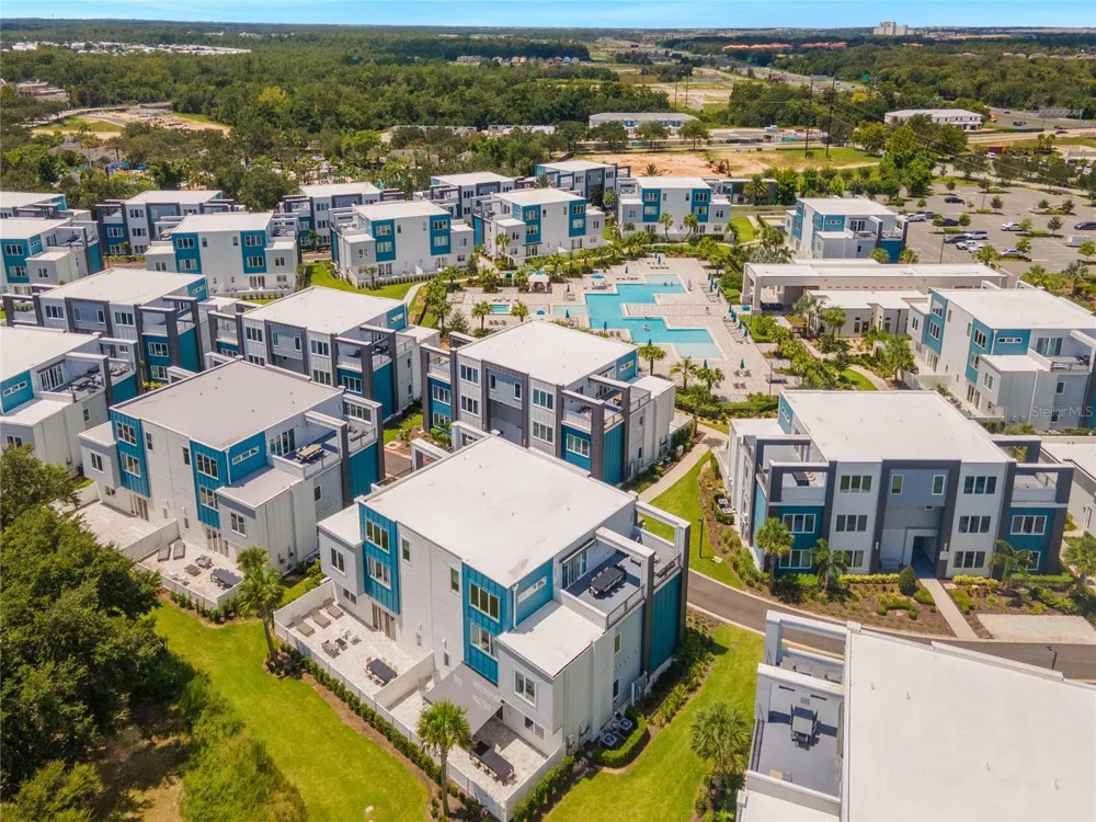 7770 SANDY RIDGE DRIVE #110 Reunion, FL 34747