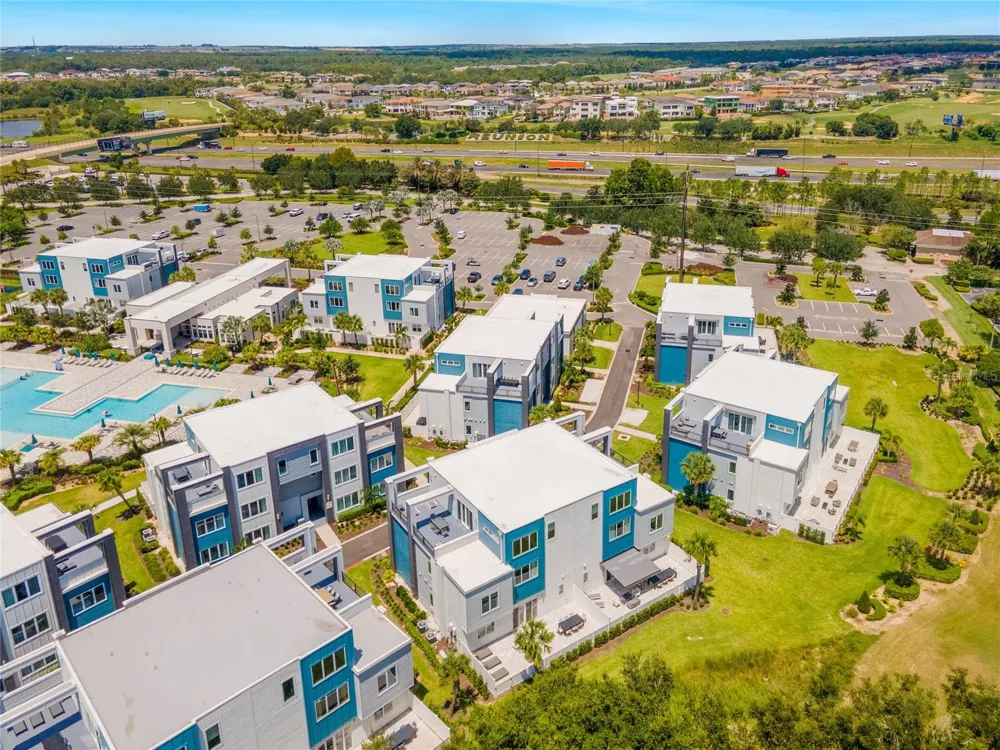 7770 SANDY RIDGE DRIVE #110 Reunion, FL 34747