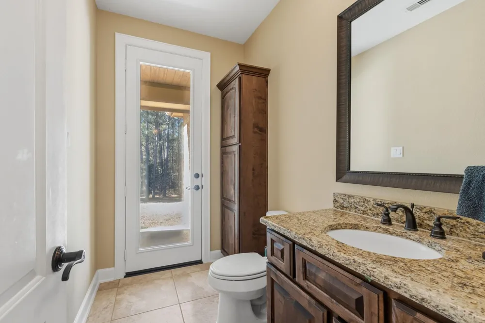1142 Fletcher Anderson, TX 77830