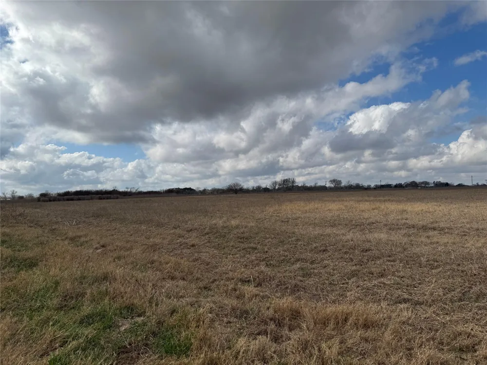 1050 Cr 201 Weimar, TX 78962