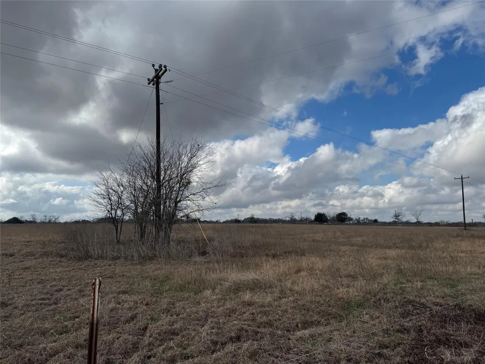 1050 Cr 201 Weimar, TX 78962