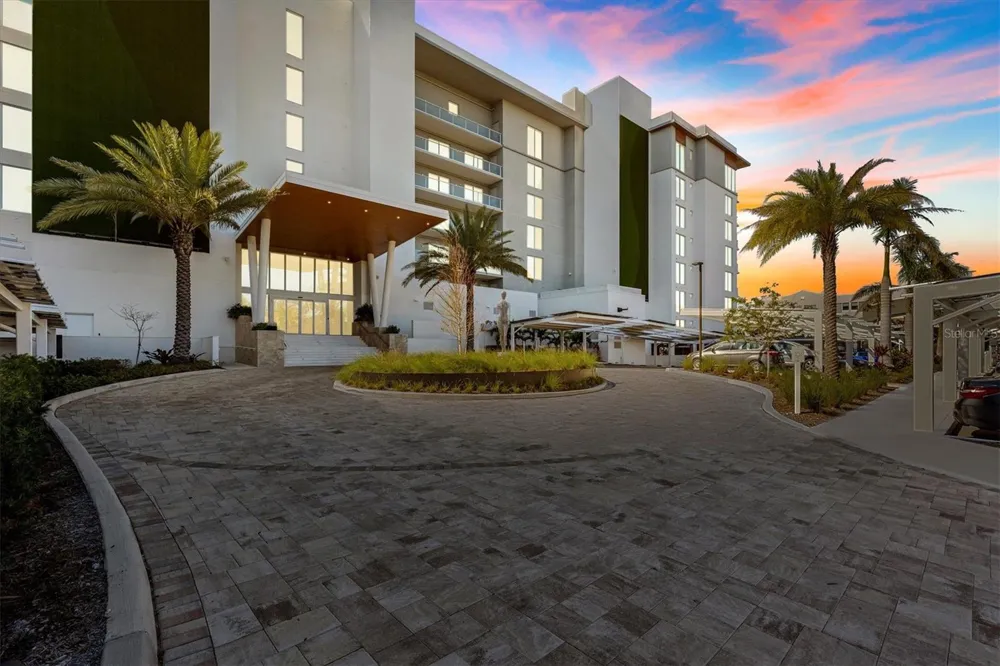 1020 SUNSET POINT ROAD #410