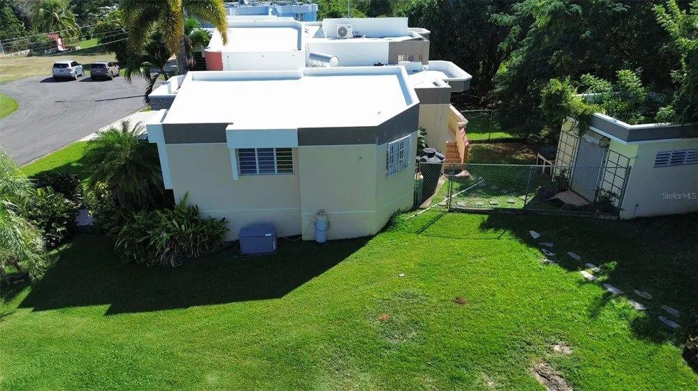 1117 CALLE VIRGINIA BARRETO GARCIA Quebradillas, PR 00678