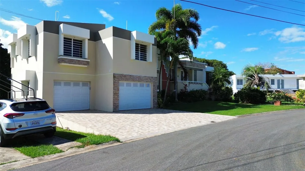 1117 CALLE VIRGINIA BARRETO GARCIA Quebradillas, PR 00678