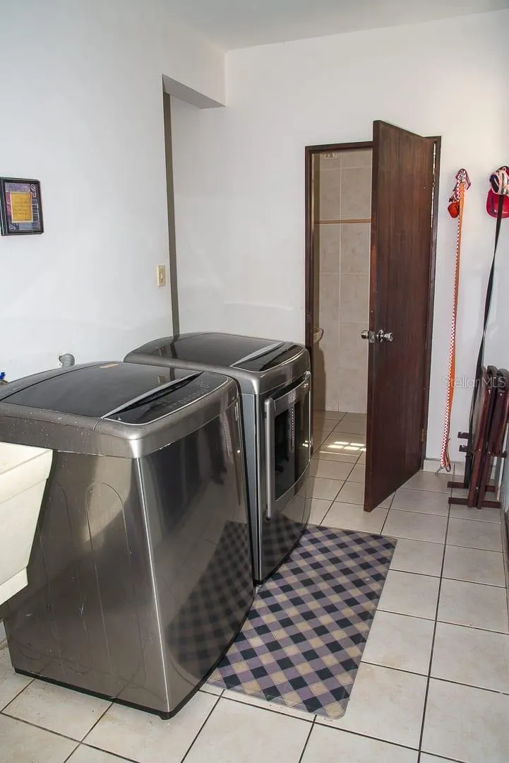 1117 CALLE VIRGINIA BARRETO GARCIA Quebradillas, PR 00678