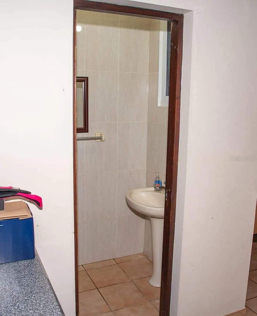1117 CALLE VIRGINIA BARRETO GARCIA Quebradillas, PR 00678