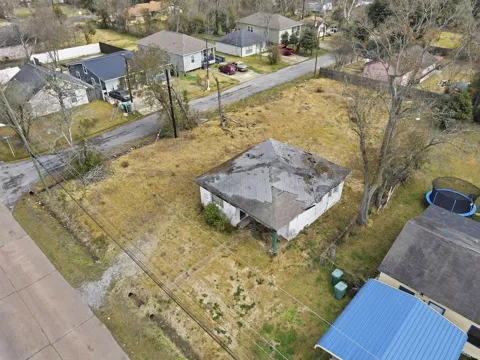 810 Texas Street